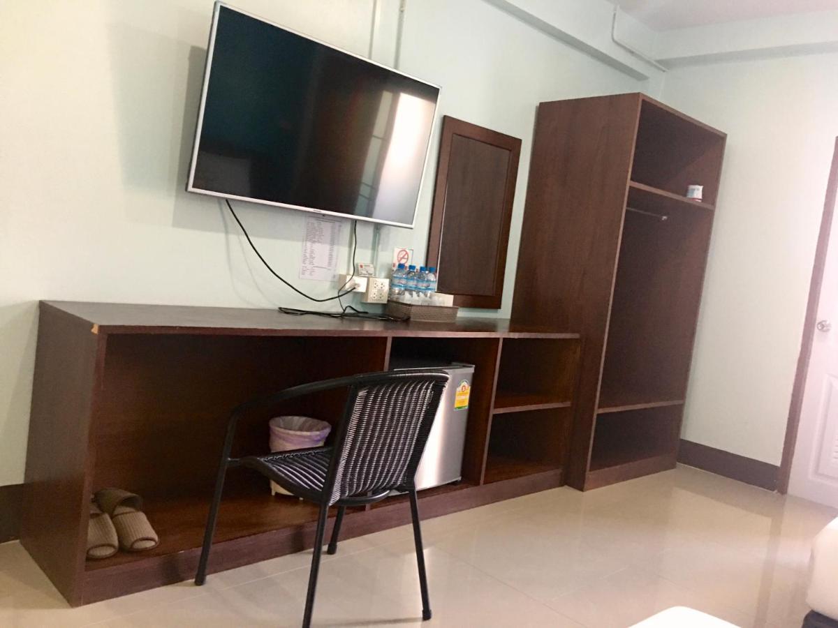 Chat House Soi 18 Mithuna Chiangrai Chiang Rai Buitenkant foto
