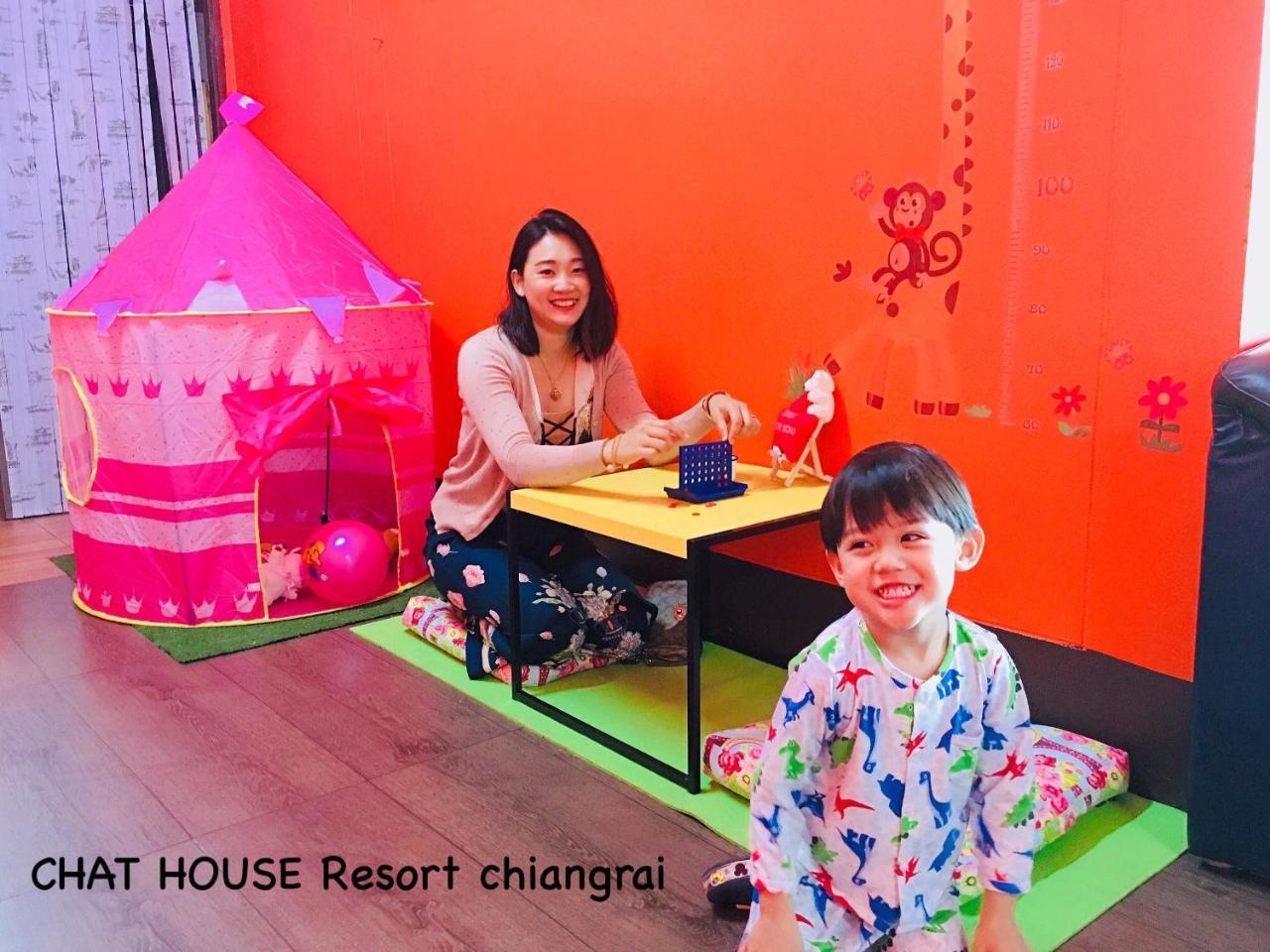Chat House Soi 18 Mithuna Chiangrai Chiang Rai Buitenkant foto